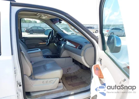 2007 GMC Yukon Xl 1500 Slt from USA, damaged, VIN 1GKFK16327R196674